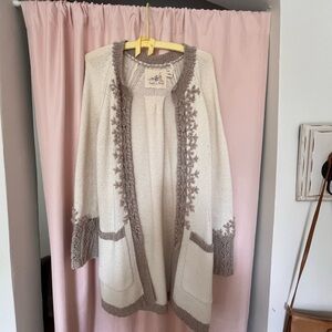 Angel Of The North Cream and Gray Cardigan Sweater